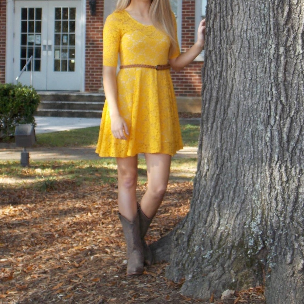 Audrey 3+1 Mustard dress